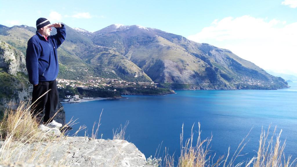 B&B La Casa Del Gelso Acquafredda Dış mekan fotoğraf